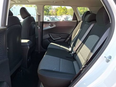 Certified 2024 Kia Soul EX FWD image 10