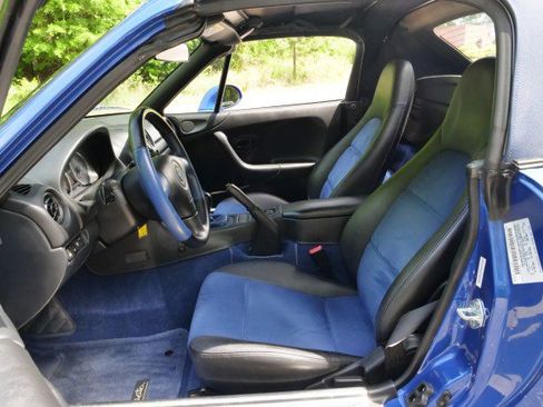Used 1999 MAZDA MX-5 Miata 10th Anniversary Edition RWD image 28