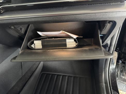 Used 2025 Kia Sportage SX Prestige image 43