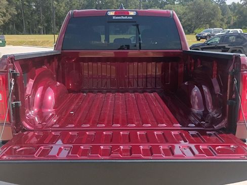 Used 2025 RAM 1500 Lone Star RWD image 16