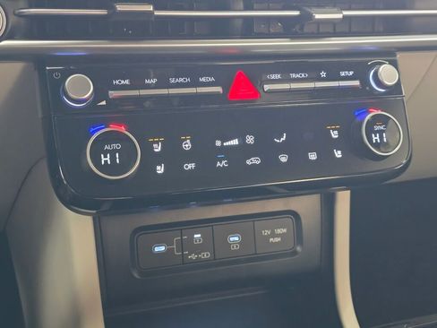 New 2026 Hyundai Tucson Limited image 27