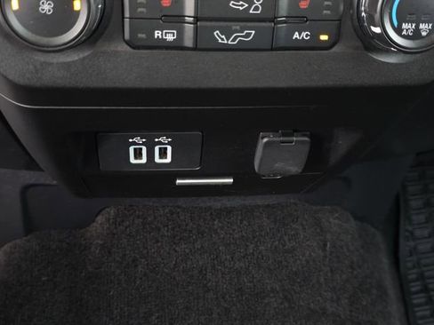 Used 2018 Ford F150 XLT w/ Equipment Group 302A Luxury image 21