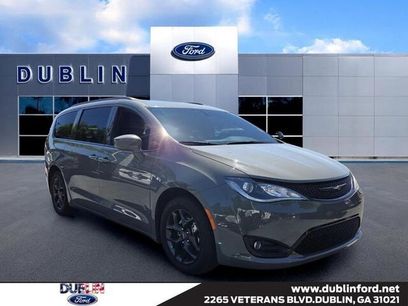 Used 2020 Chrysler Pacifica Touring-L Plus