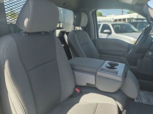 Used 2021 Ford F550 2WD Regular Cab Super Duty image 11