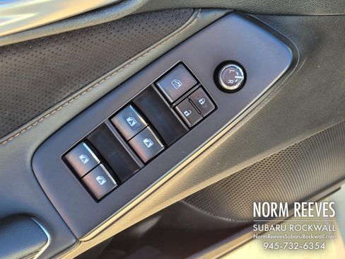 Used 2019 Toyota Avalon XSE image 26