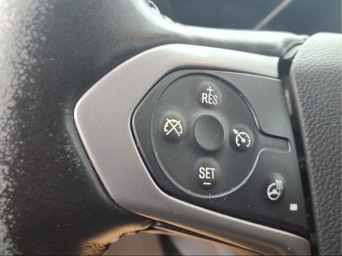 Used 2019 Chevrolet Colorado LT w/ LT Convenience Package image 18