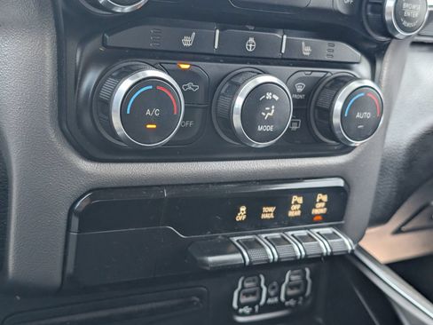 Used 2019 RAM 1500 Big Horn RWD image 19