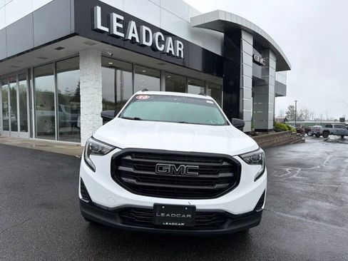 Used 2020 GMC Terrain SLE w/ Driver Convenience Package AWD/4WD image 8