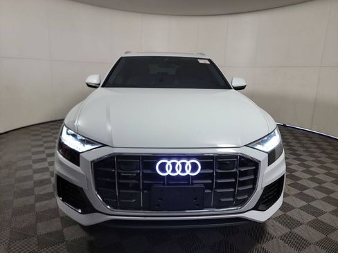 Used 2023 Audi Q8 Premium w/ Convenience Package AWD/4WD image 2