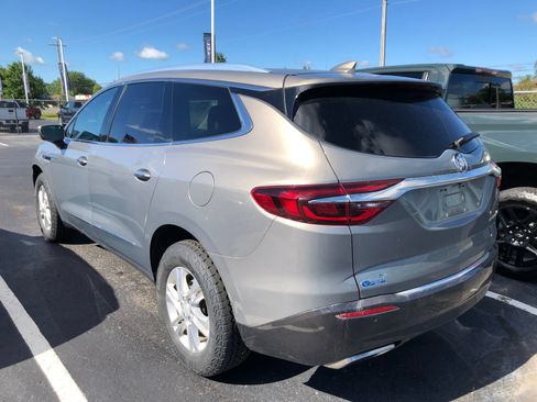 Used 2019 Buick Enclave Essence FWD image 5