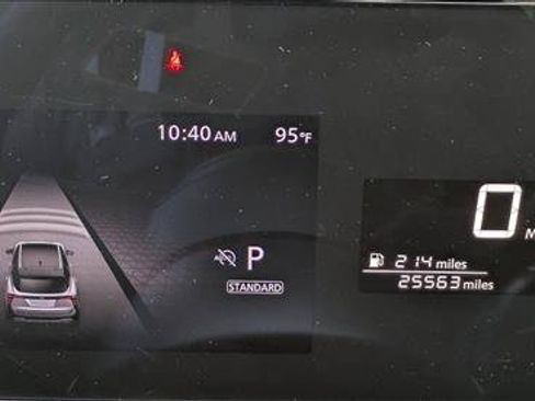 Used 2025 Nissan Kicks SV FWD image 11