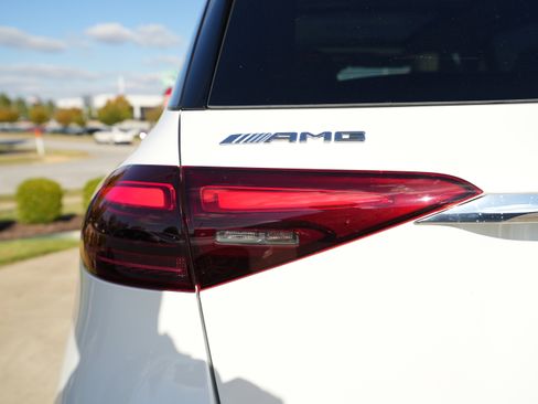 New 2026 Mercedes-Benz GLE 53 AMG 4MATIC image 17