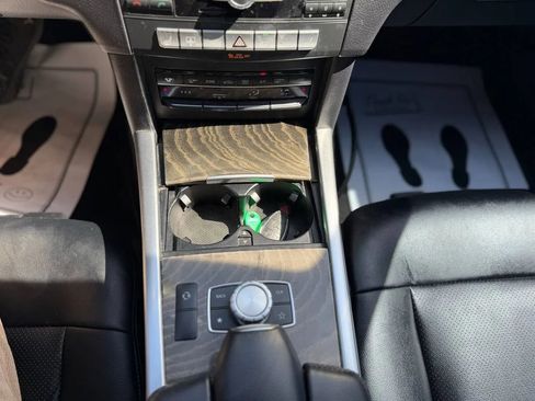 Used 2014 Mercedes-Benz E 350 Sedan image 49