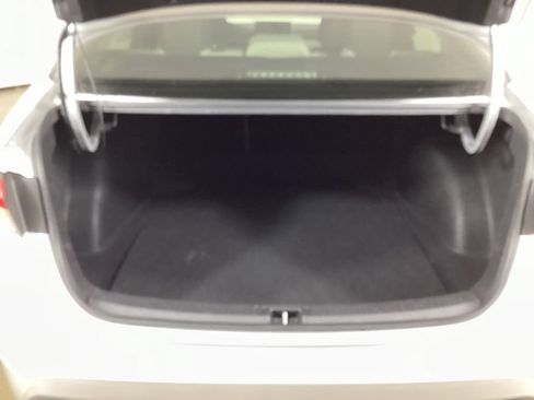 Used 2025 Toyota Corolla LE FWD image 13
