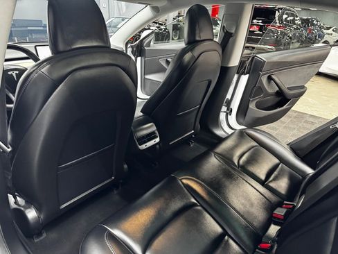 Used 2018 Tesla Model 3 Long Range AWD/4WD image 39