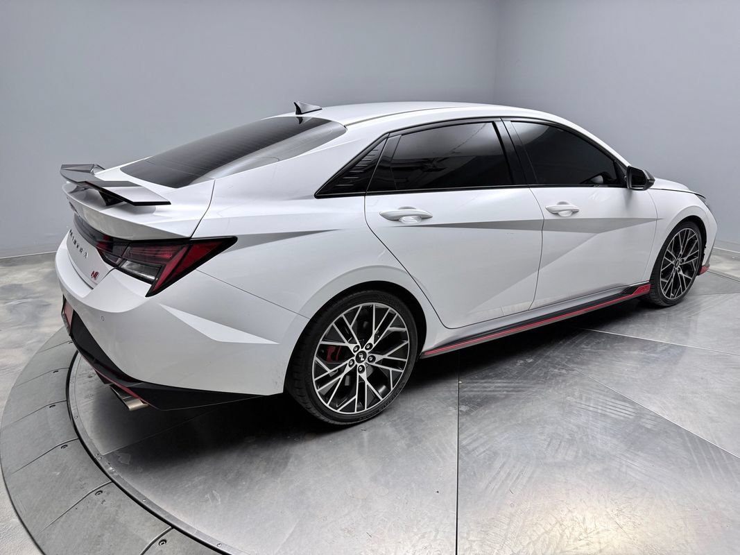 Used 2023 Hyundai Elantra N FWD image 5