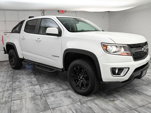 Used 2016 Chevrolet Colorado Z71 AWD/4WD image 3