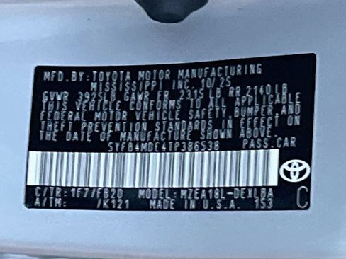 Used 2026 Toyota Corolla LE FWD image 30