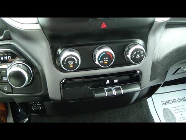 Used 2022 RAM 1500 Big Horn AWD/4WD image 24