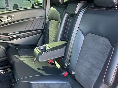 Used 2022 Ford Edge ST-Line AWD/4WD image 20