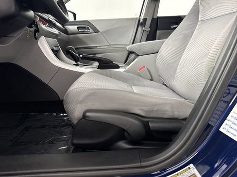 Used 2015 Honda Accord LX image 20