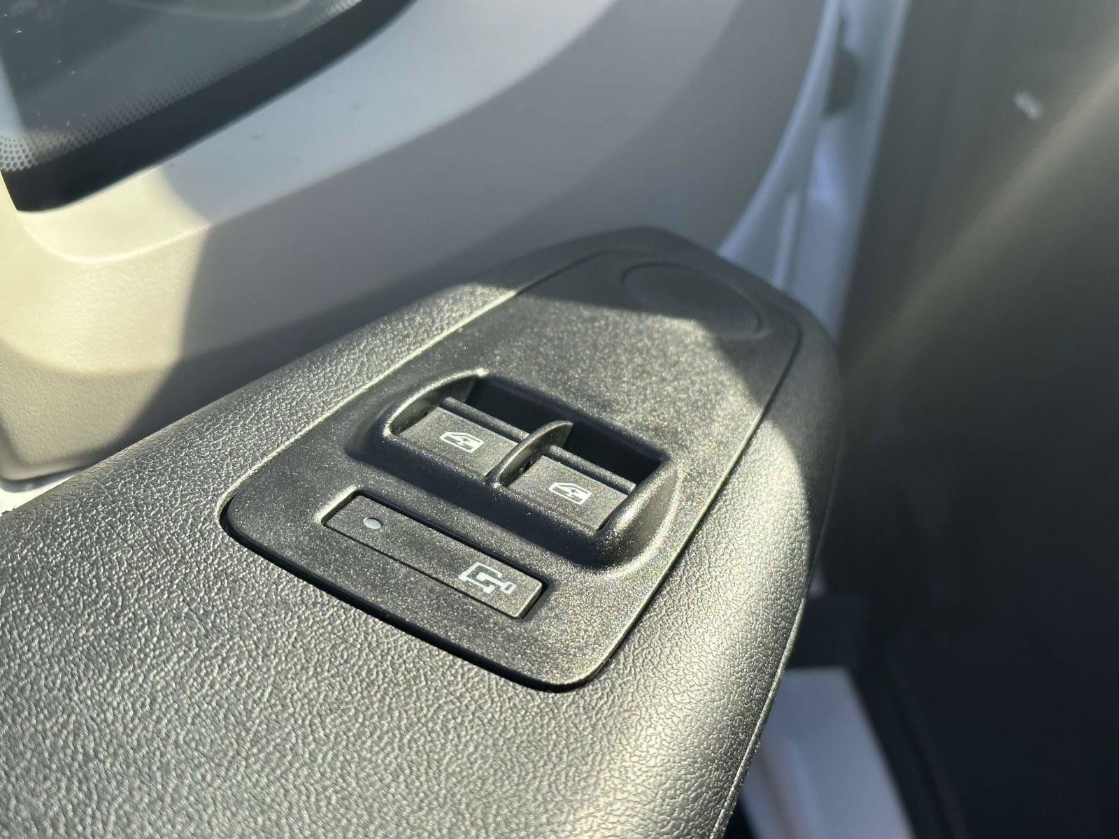 Used 2022 RAM ProMaster 2500 FWD image 6