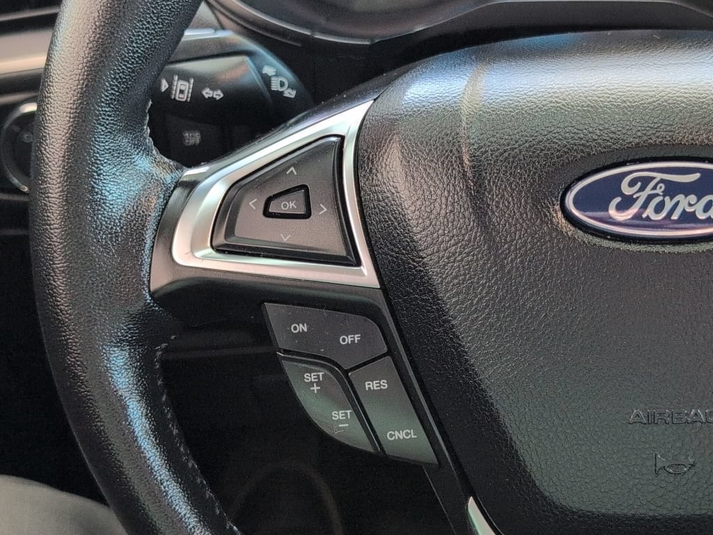 Used 2024 Ford Edge SEL AWD/4WD image 28