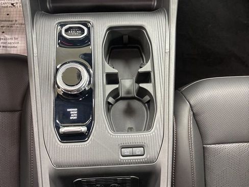 New 2026 Jeep Cherokee Overland image 13