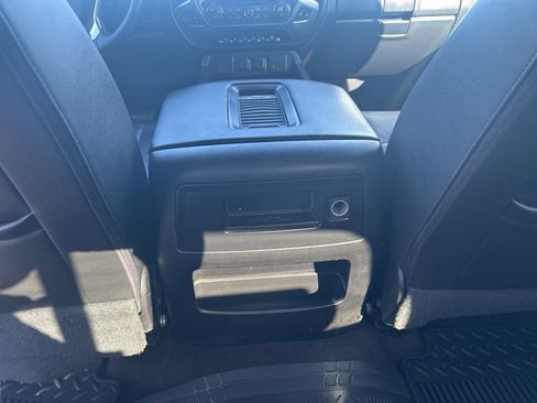 Used 2016 Chevrolet Silverado 3500 LTZ AWD/4WD image 17