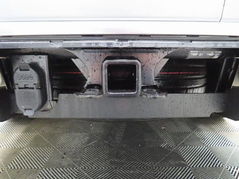 Used 2024 GMC Yukon Denali image 45