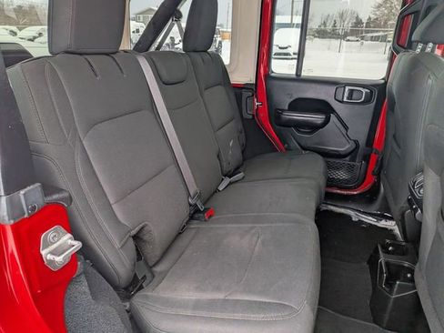 Used 2018 Jeep Wrangler Unlimited Sport S image 26