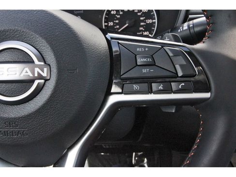 Certified 2025 Nissan Altima 2.5 SR w/ SR Premium Package FWD image 18