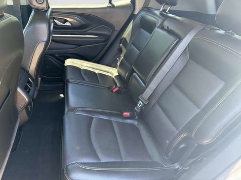 Used 2023 GMC Terrain SLT w/ Tech Package AWD/4WD image 13
