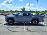 Used 2022 Nissan Frontier Pro-X image 4