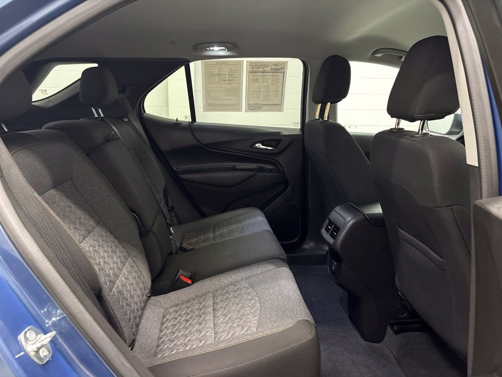 Used 2024 Chevrolet Equinox LT AWD/4WD image 35