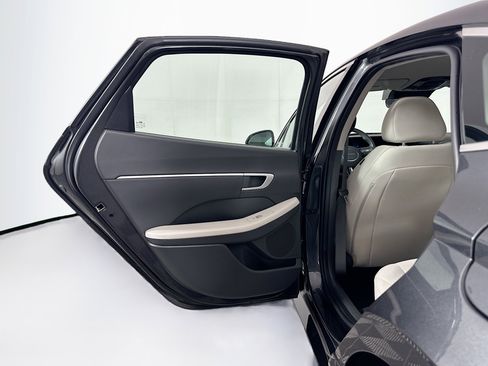 Used 2025 Hyundai Sonata SEL FWD image 25