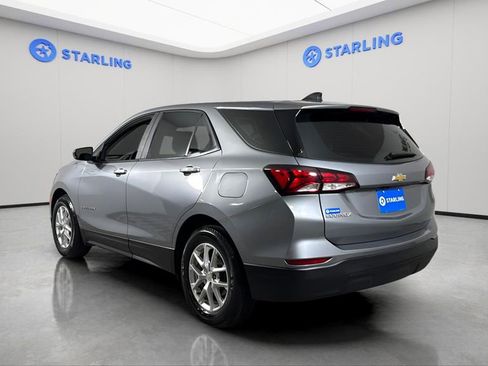 Used 2023 Chevrolet Equinox LS FWD image 3