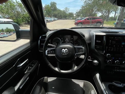 Used 2024 RAM 1500 Laramie RWD image 11