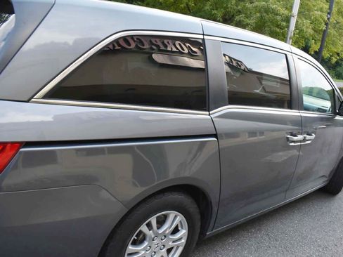 Used 2013 Honda Odyssey EX image 53