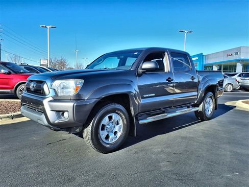Used 2014 Toyota Tacoma 4x4 Double Cab image 1