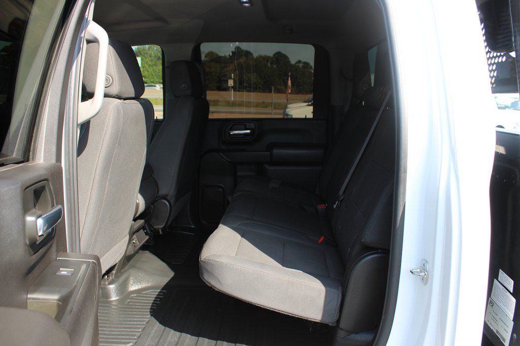Used 2025 Chevrolet Silverado 3500 W/T AWD/4WD image 17