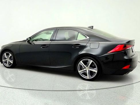 Used 2017 Lexus IS 200t w/ Navigation System Package RWD image 7