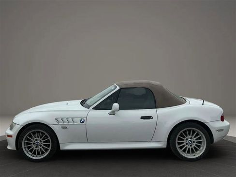 Used 2001 BMW Z3 3.0i RWD image 2