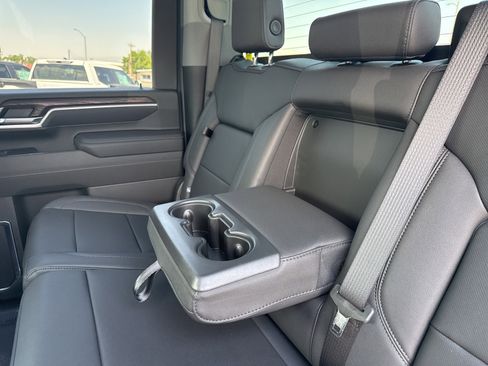 New 2025 GMC Sierra 3500 SLT w/ SLT Convenience Package image 34