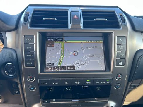 Used 2021 Lexus GX 460 Premium w/ Premium Package image 21