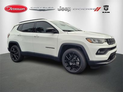 New 2025 Jeep Compass Latitude w/ Sun & Sound Group