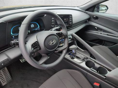 New 2026 Hyundai Elantra SEL Sport Premium image 3
