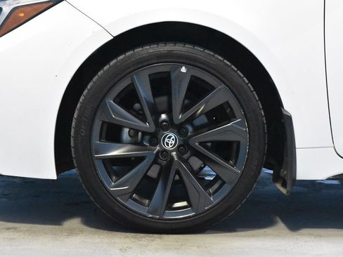 Used 2024 Toyota Corolla SE FWD image 24