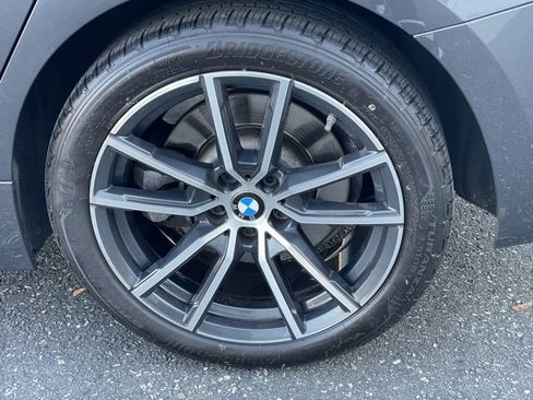 Certified 2022 BMW 330i xDrive Sedan w/ Driving Assistance Package image 28