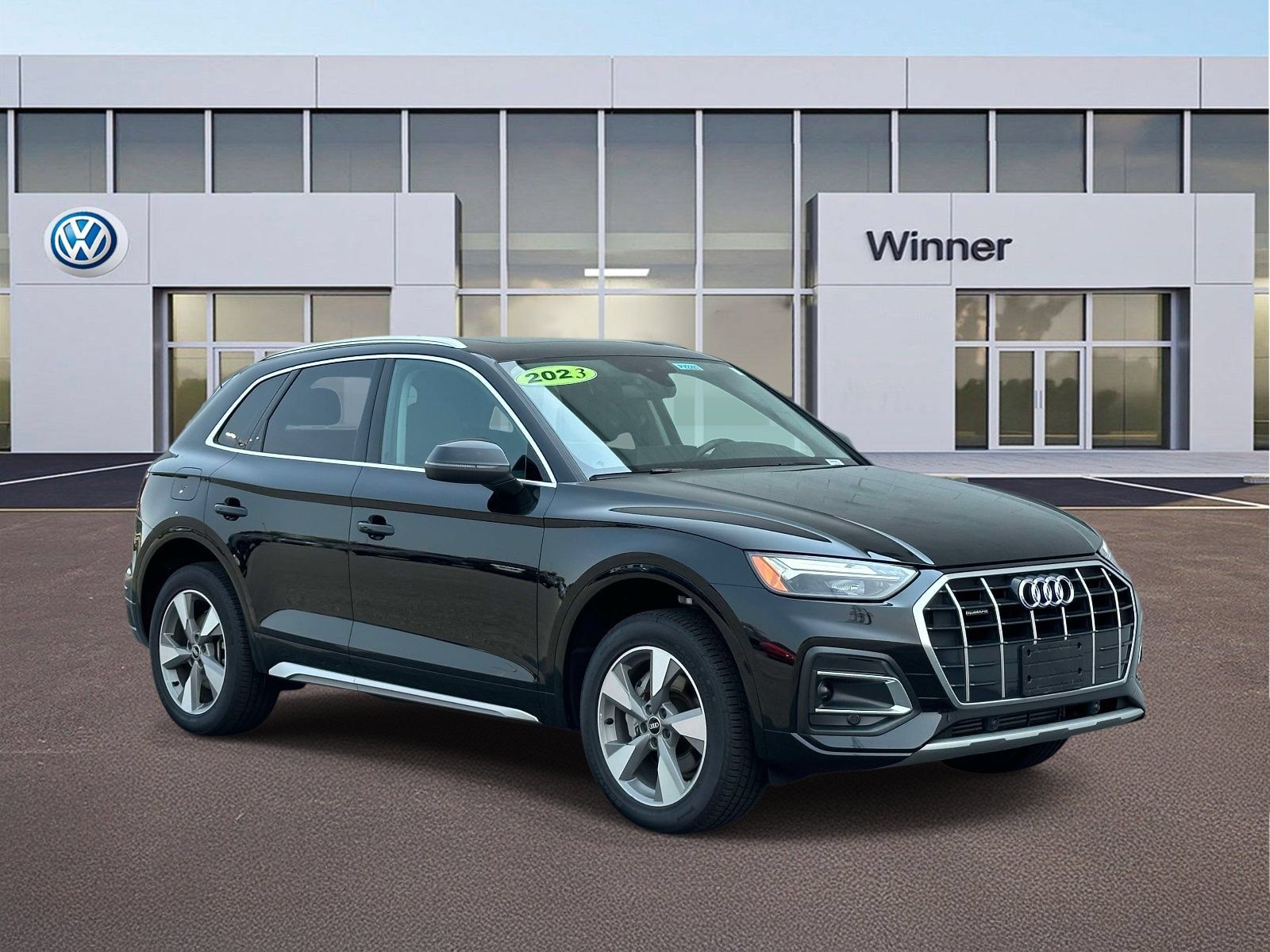 Used 2023 Audi Q5 2.0T Premium w/ Convenience Package AWD/4WD image 7